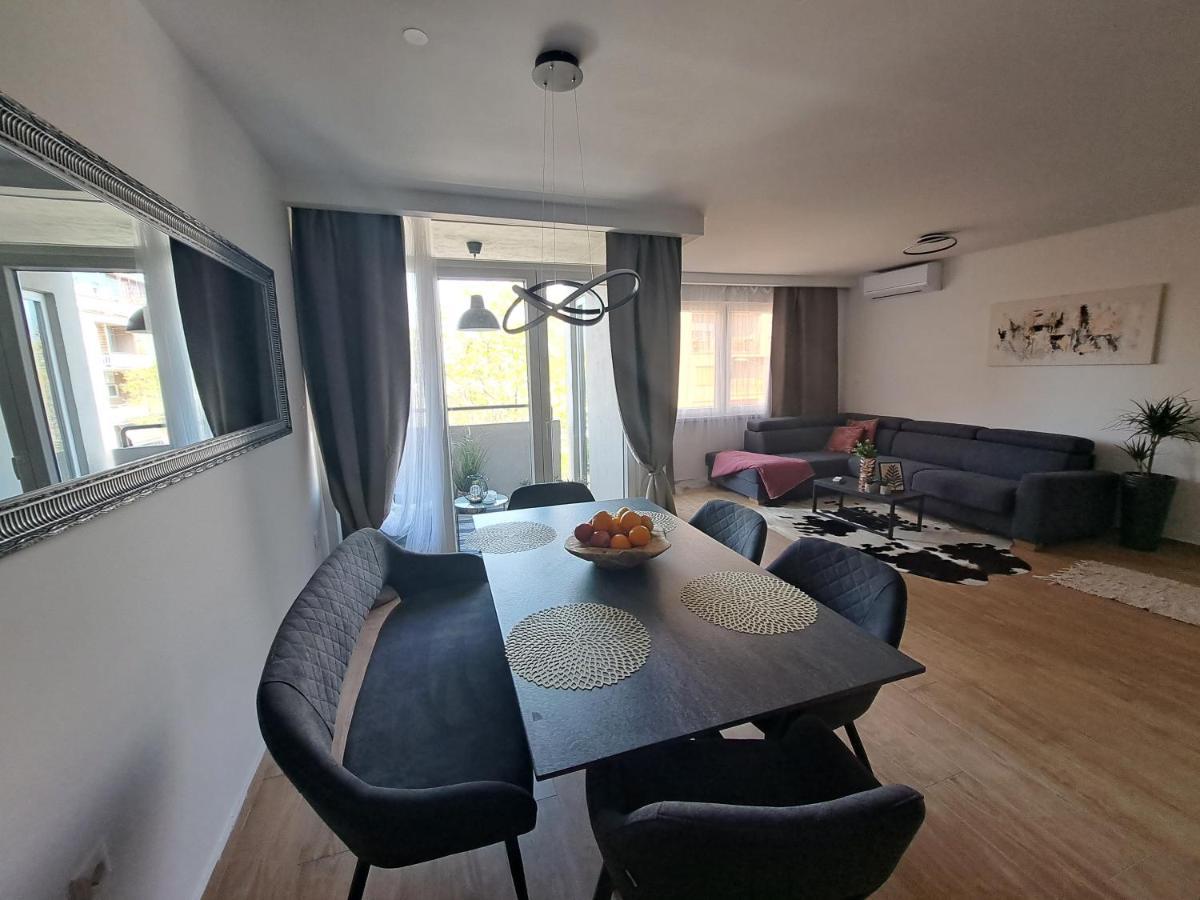 Apartment Zoya Del Mar