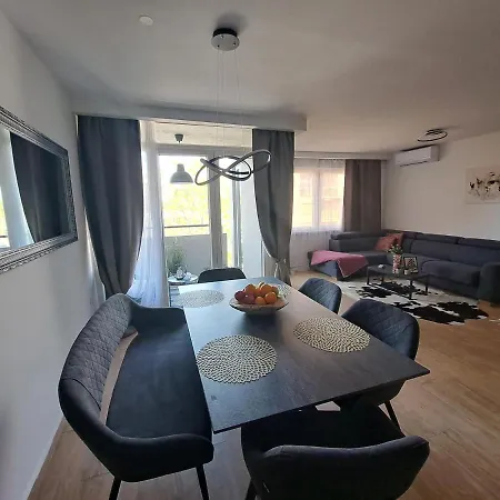 Zoya Del Mar Apartment Pula Exterior photo